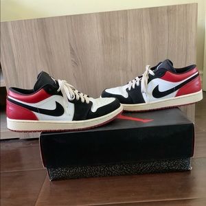 Jordan 1 Low Black Toe